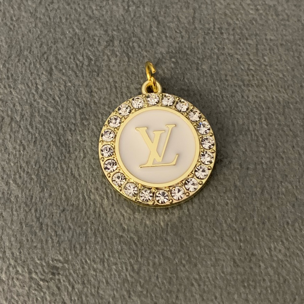 Elegant Gold And White Crystal Pendant Charm 30$
